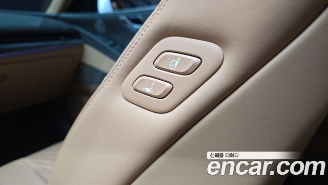 Genesis G80 2021 — photo 28
