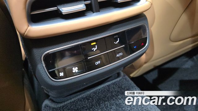 Genesis G80 2021 — photo 29
