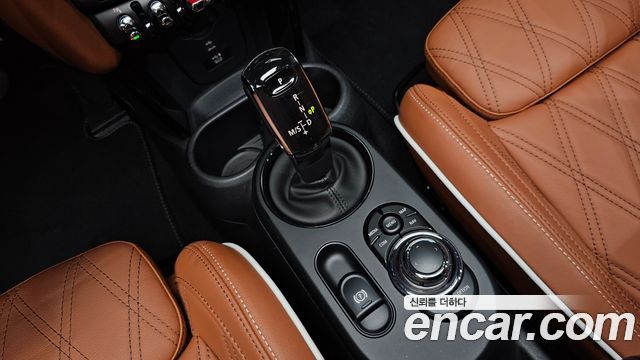 Mini Cooper 2022 — photo 12