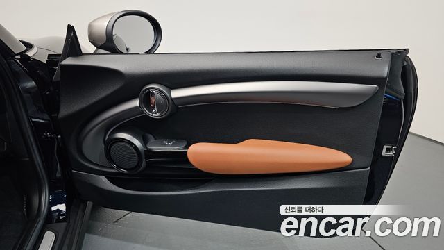 Mini Cooper 2022 — photo 15
