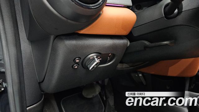 Mini Cooper 2022 — photo 29