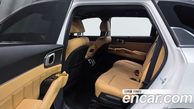 Kia Sorento 2022 — photo 17