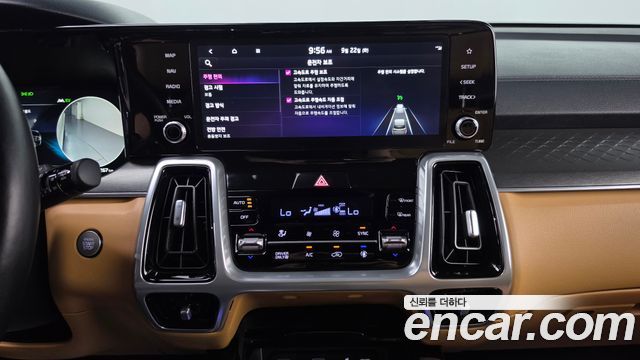 Kia Sorento 2022 — photo 18