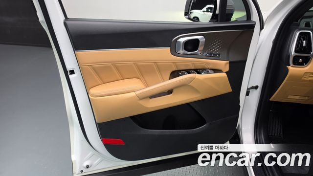 Kia Sorento 2022 — photo 14