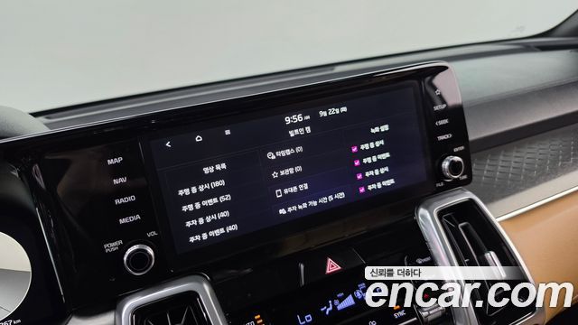 Kia Sorento 2022 — photo 29