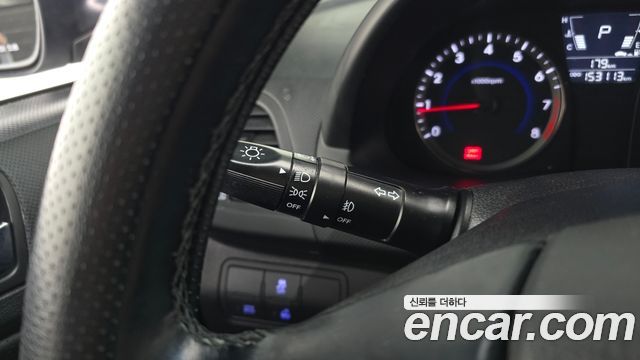 Hyundai Accent 2015 — photo 24