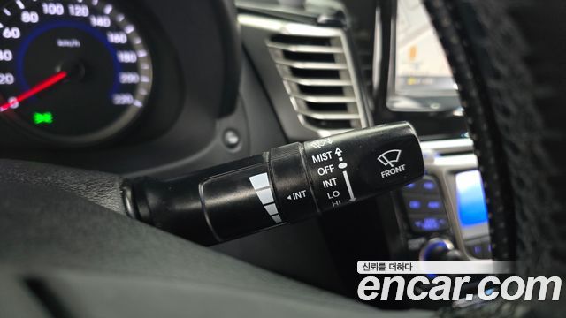 Hyundai Accent 2015 — photo 25
