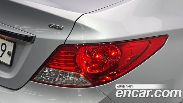 Hyundai Accent 2015 — photo 9