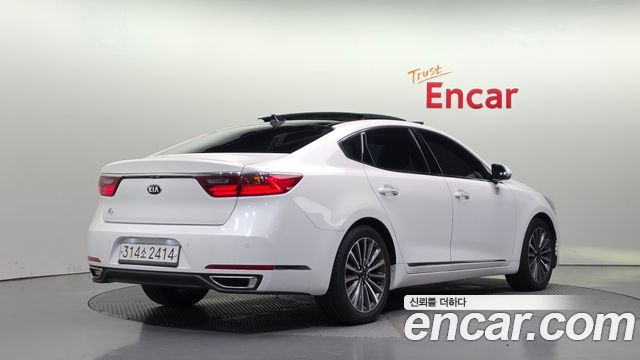 Kia K7 2018 — photo 2