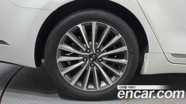 Kia K7 2018 — photo 5