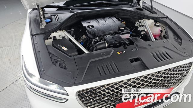 Genesis GV70 2023 — photo 6