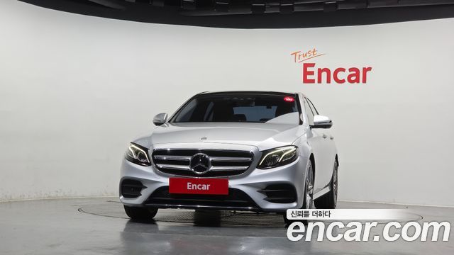 Mercedes-Benz E-Class 2020 — photo 3