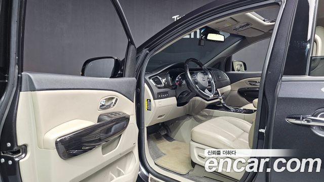 Kia Canival 2019 — photo 13