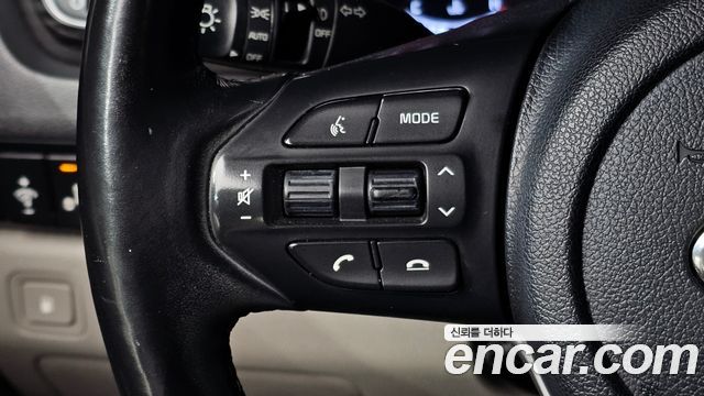 Kia Canival 2019 — photo 22
