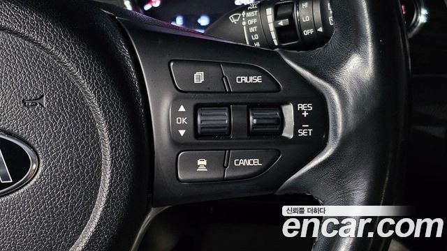 Kia Canival 2019 — photo 23