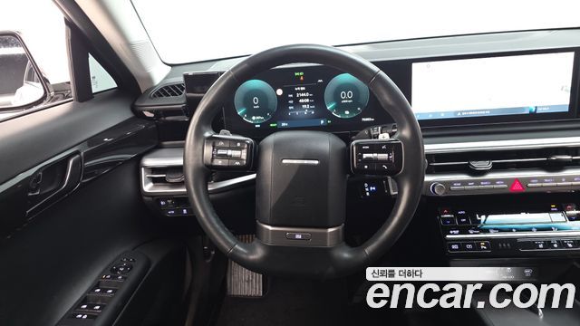 Hyundai Grandeur 2023 — photo 18