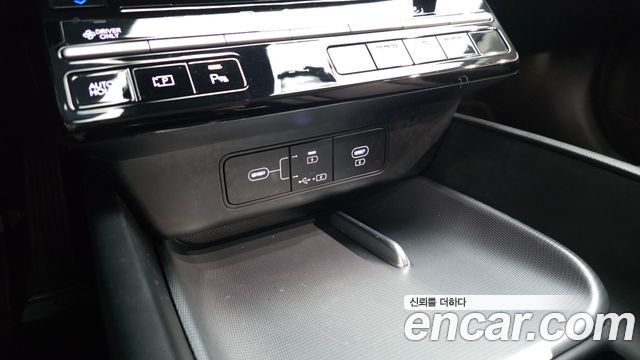 Hyundai Grandeur 2023 — photo 30