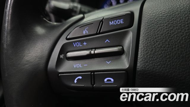 Hyundai Kona 2019 — photo 28