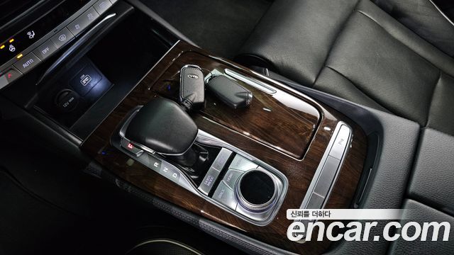 Kia K9 2019 — photo 12