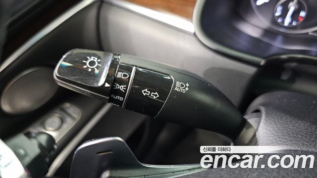Kia K9 2019 — photo 25