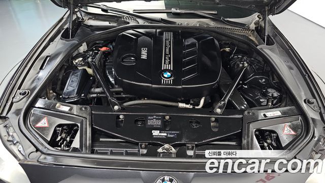 BMW 5-Series 2013 — photo 6