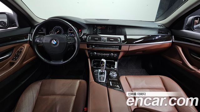 BMW 5-Series 2013 — photo 7