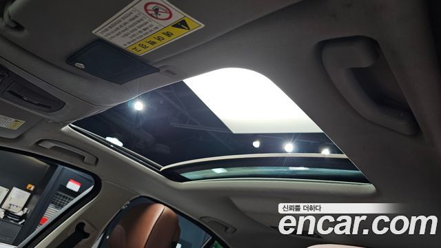 BMW 5-Series 2013 — photo 19