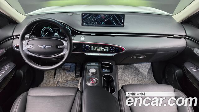 Genesis GV70 2023 — photo 10