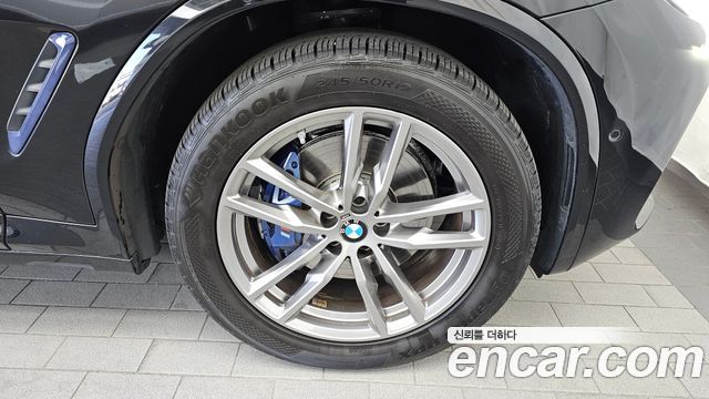 BMW X4 2021 — photo 7