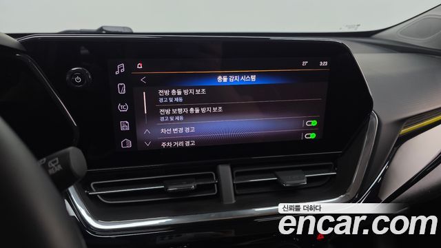 Chevrolet Korea Trax 2024 — photo 32