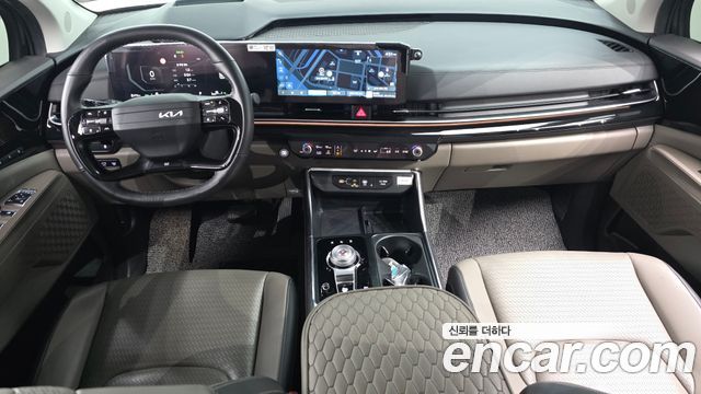 Kia Canival 2025 — photo 10