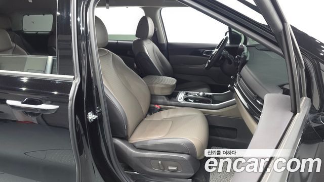 Kia Canival 2025 — photo 16