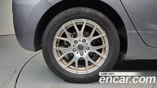 Hyundai i30 2014 — photo 5