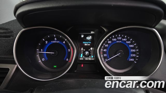 Hyundai i30 2014 — photo 8