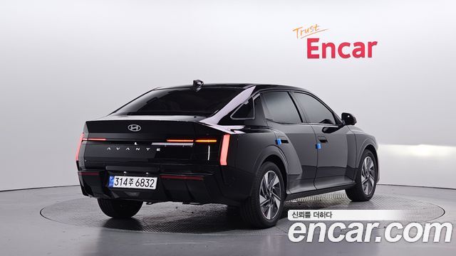 Hyundai AVANTE 2027 — photo 2