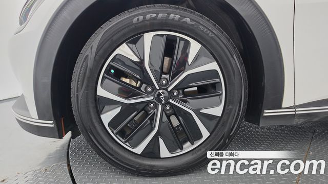 Kia EV6 2023 — photo 5