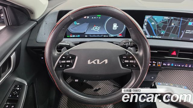 Kia EV6 2023 — photo 19