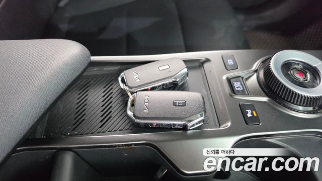 Kia EV6 2023 — photo 21