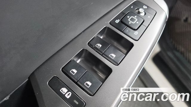 Kia EV6 2023 — photo 26
