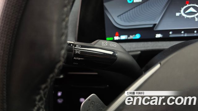 Kia EV6 2023 — photo 27