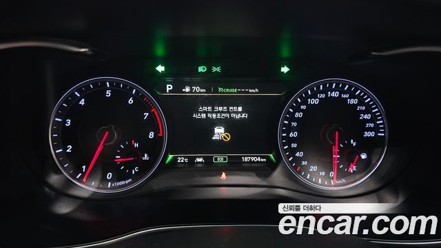Genesis G70 2018 — photo 11
