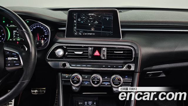 Genesis G70 2018 — photo 19