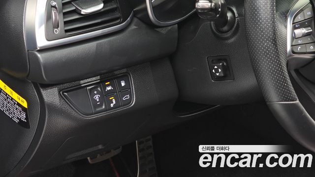 Genesis G70 2018 — photo 21