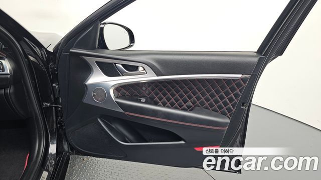 Genesis G70 2018 — photo 14