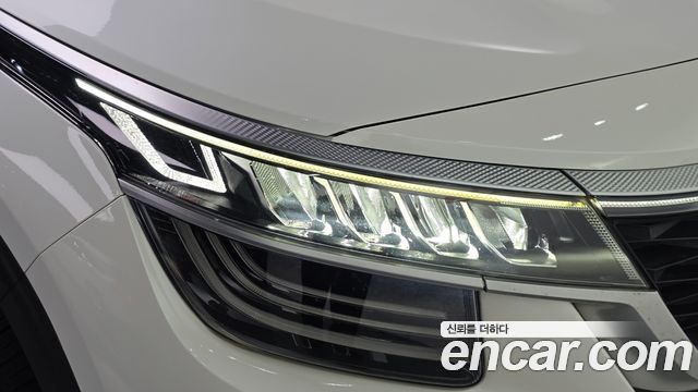 Kia Seltos 2020 — photo 8