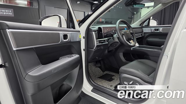 Hyundai Santafe 2025 — photo 13