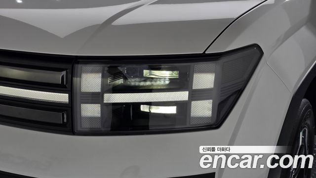 Hyundai Santafe 2025 — photo 8
