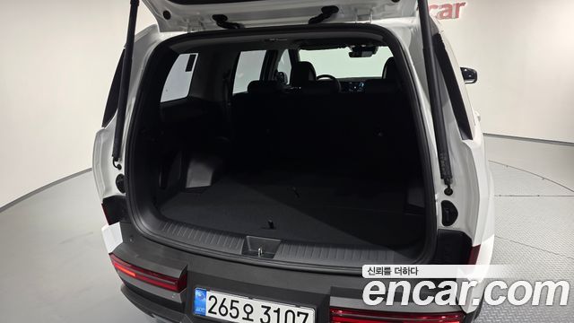 Hyundai Santafe 2025 — photo 32