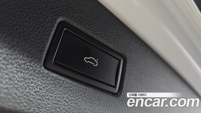 Volkswagen Tiguan 2020 — photo 26