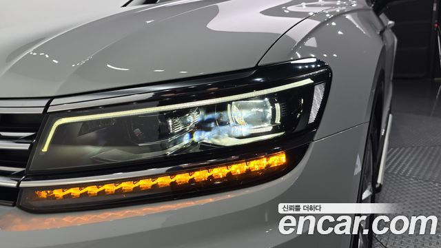 Volkswagen Tiguan 2020 — photo 8
